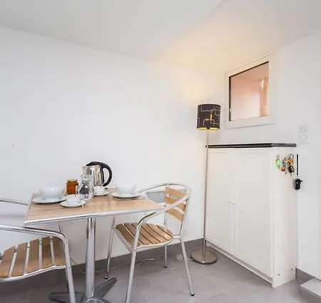 Apartamento Avec Jardin *